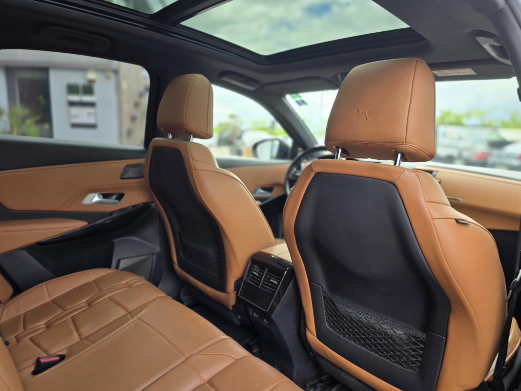 DS DS7 CROSSBACK — 12