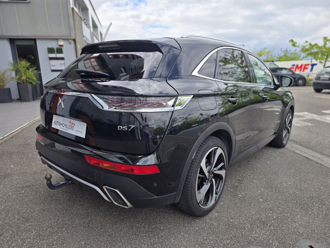 DS DS7 CROSSBACK — 9