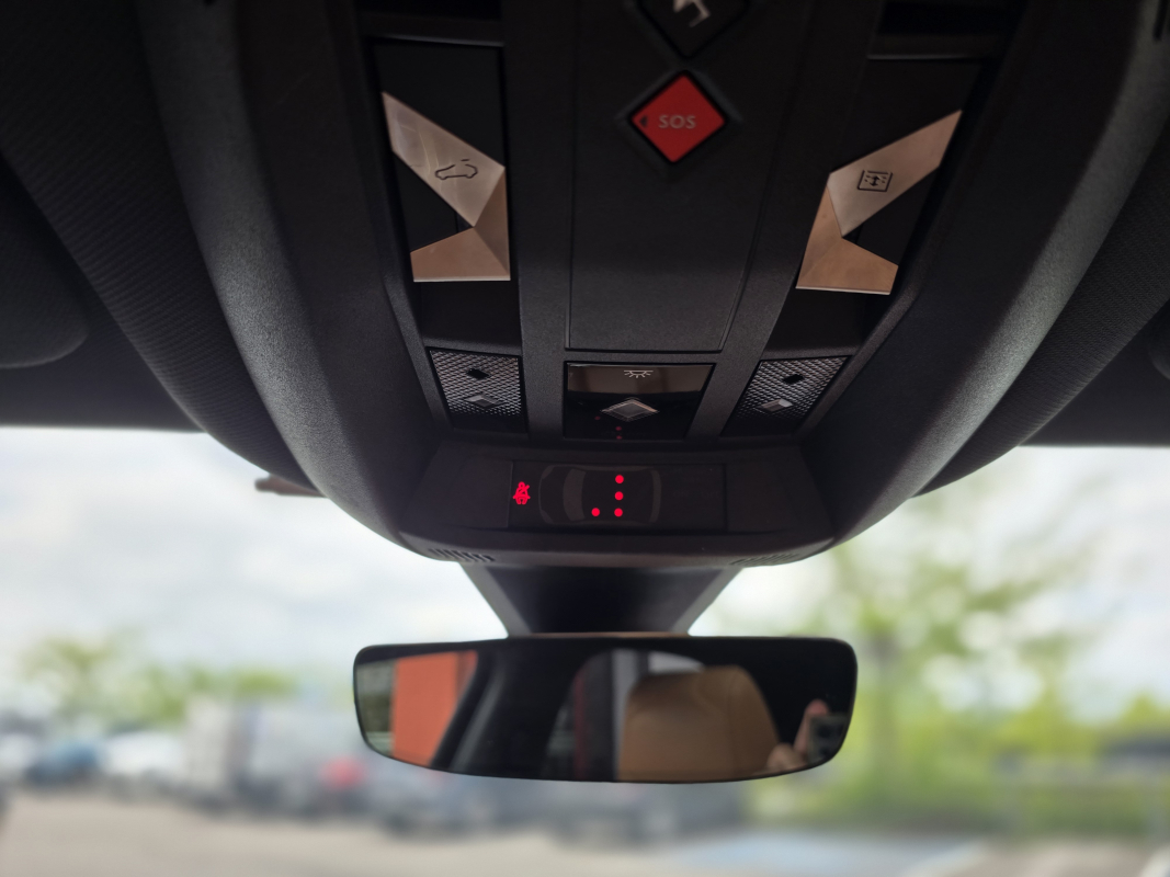 DS DS7 CROSSBACK — 25