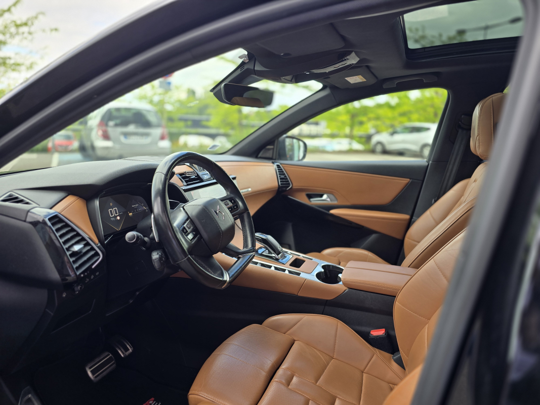 DS DS7 CROSSBACK — 16