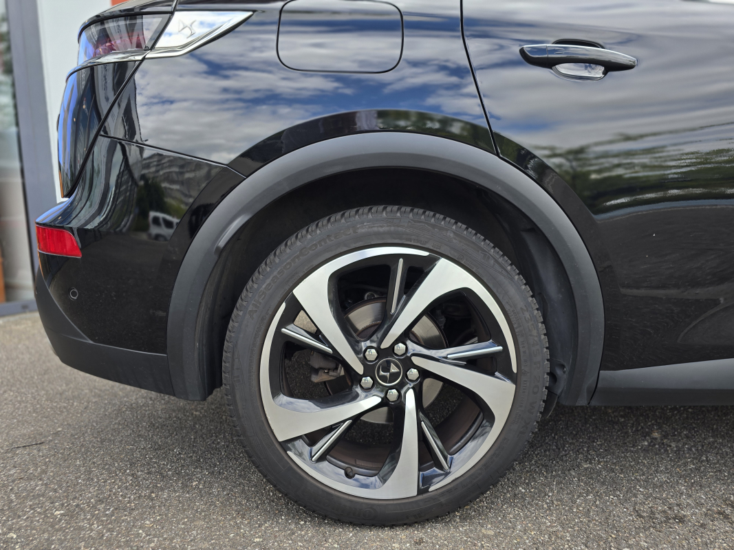 DS DS7 CROSSBACK — 31