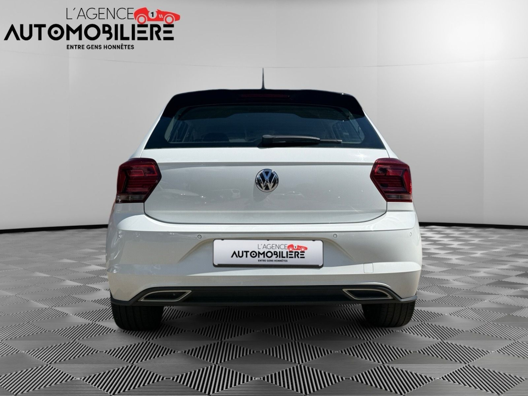 Volkswagen Polo — 6