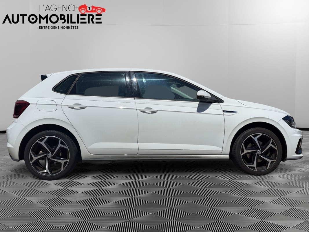 Volkswagen Polo — 4