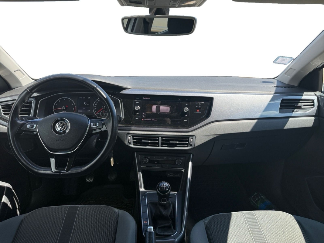 Volkswagen Polo — 13