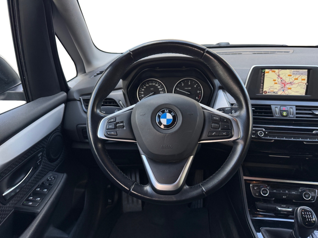 Bmw Série 2 — 10
