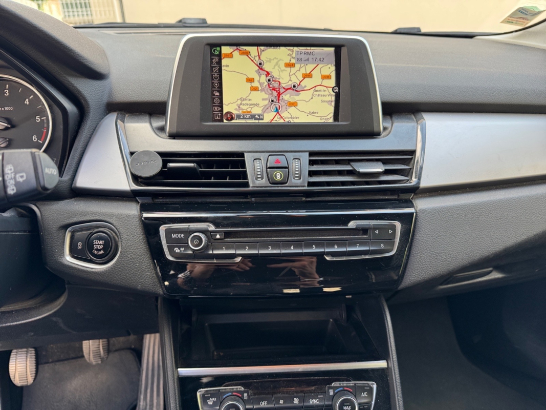 Bmw Série 2 — 16