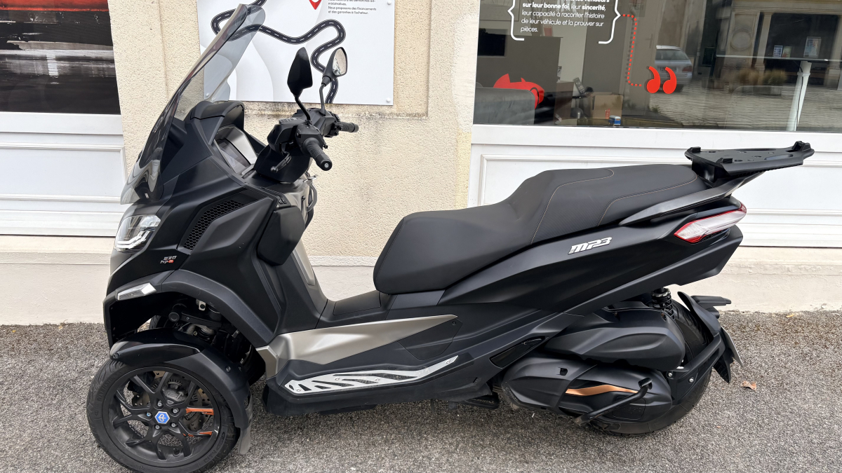 Piaggio MP3