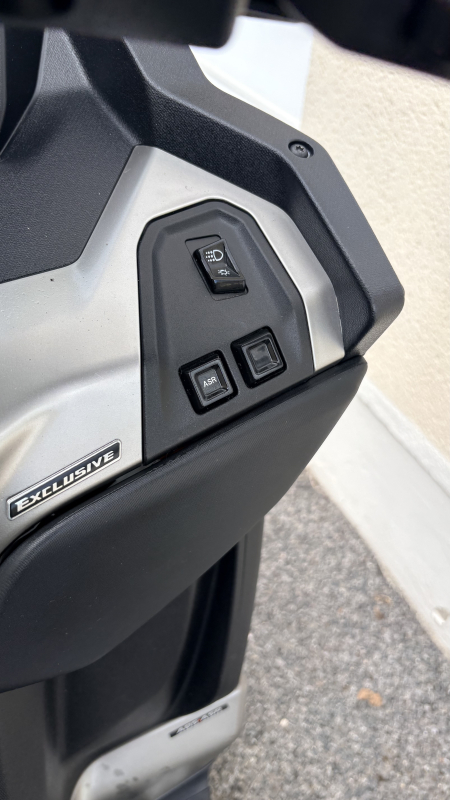 Piaggio MP3 — 8