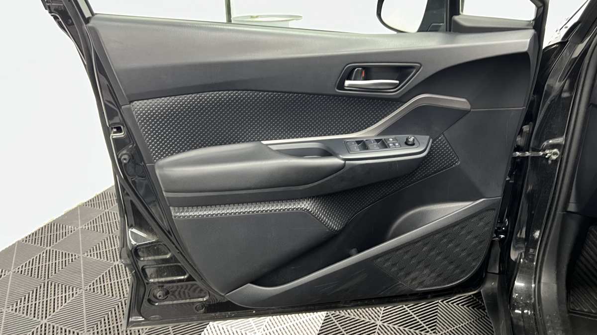 Toyota C-HR — 9