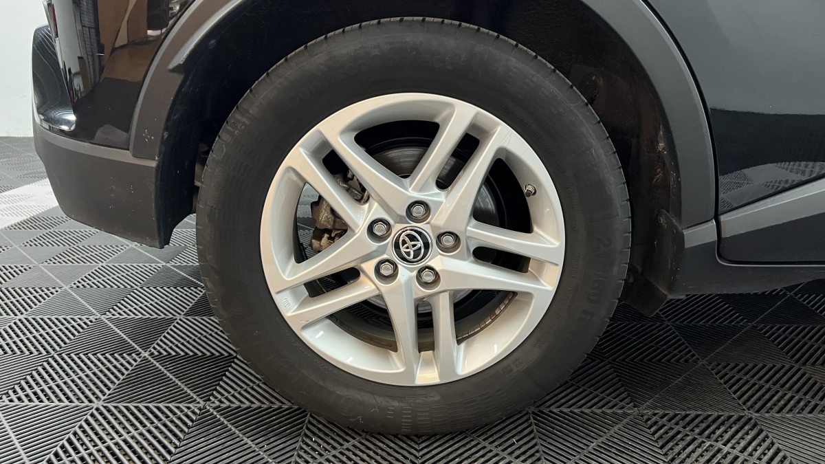 Toyota C-HR — 35
