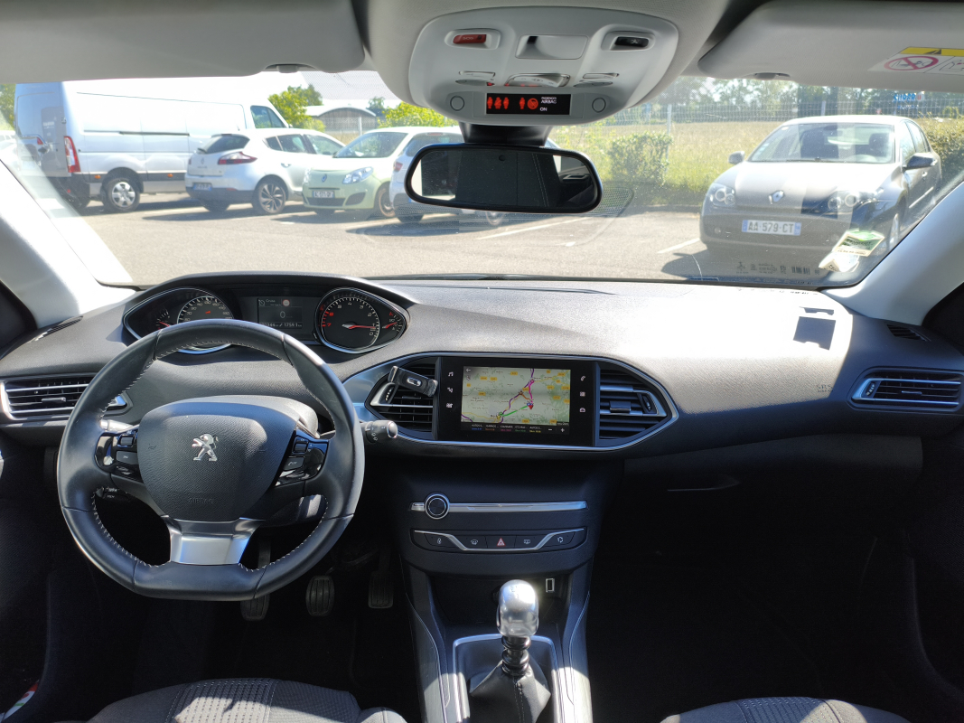 Peugeot 308 — 13