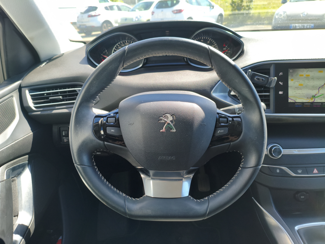 Peugeot 308 — 14