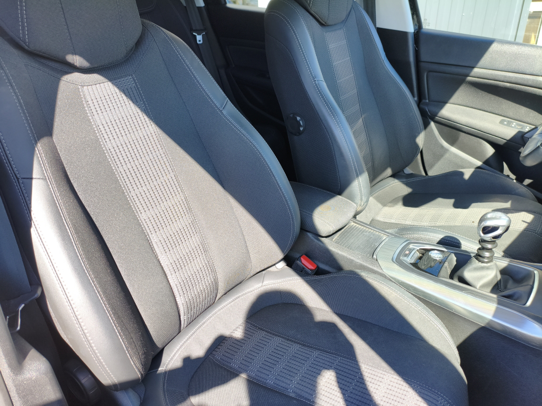Peugeot 308 — 17