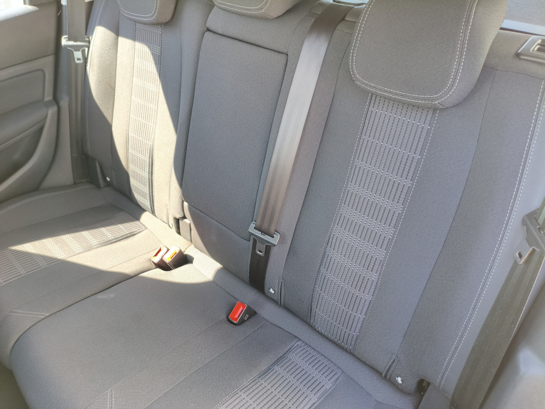 Peugeot 308 — 23