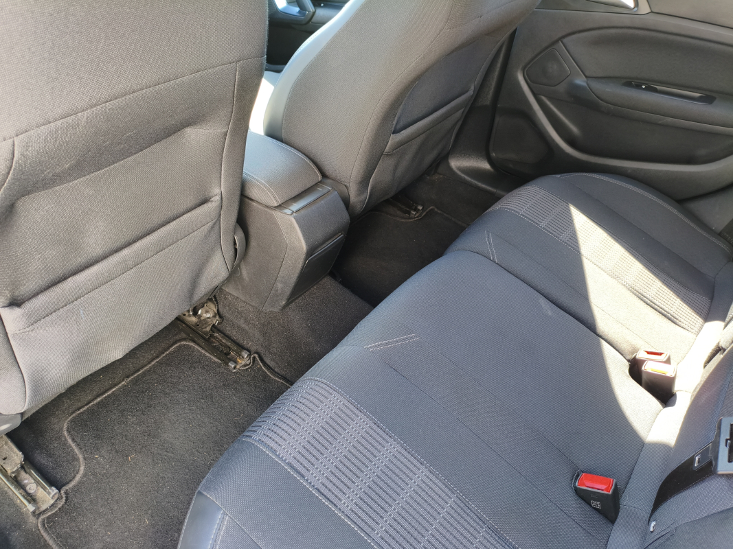 Peugeot 308 — 25