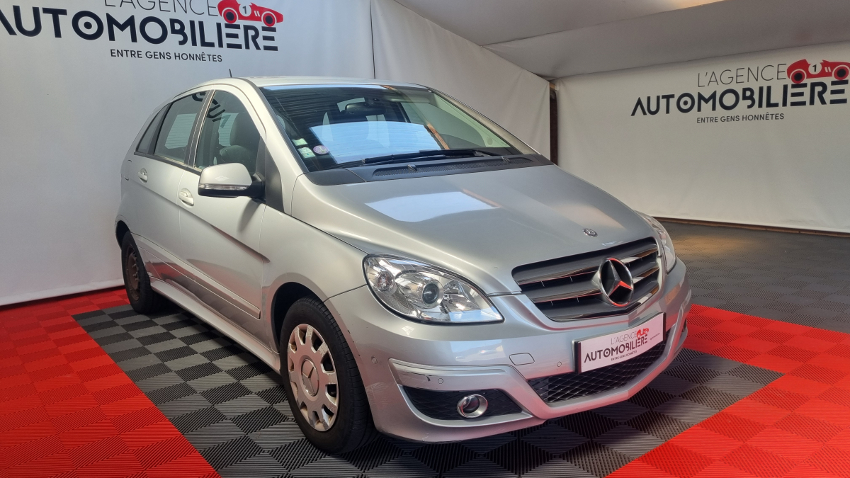 Mercedes Classe B — 9