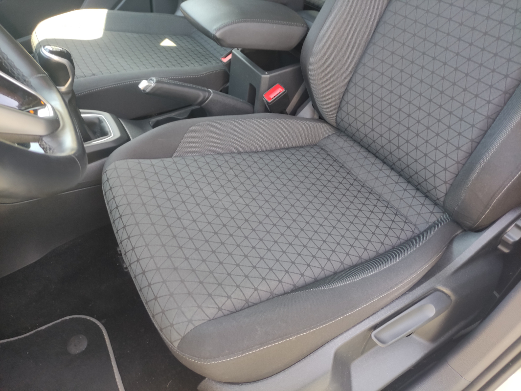 Volkswagen T-Cross — 19