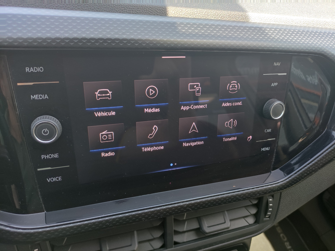 Volkswagen T-Cross — 13