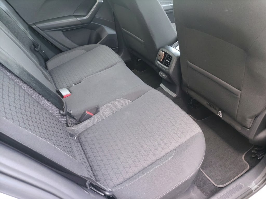 Volkswagen T-Cross — 22
