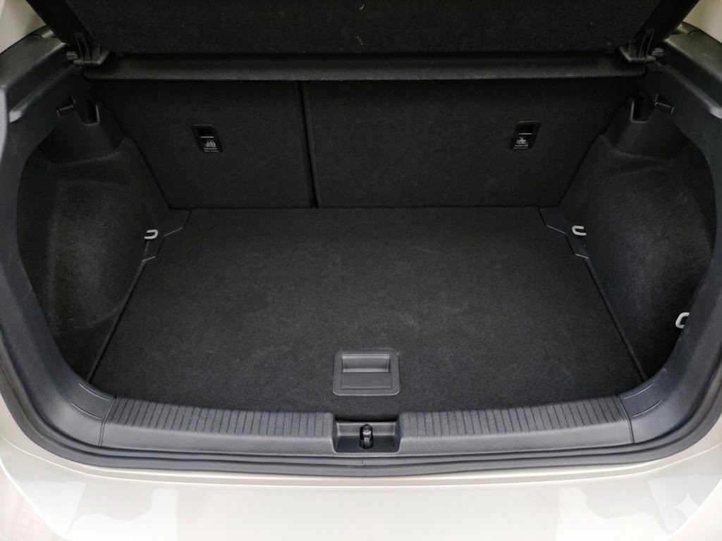 Volkswagen T-Cross — 23