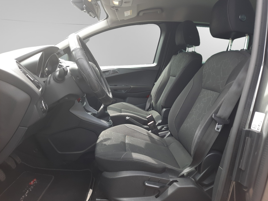 Ford B-Max — 9