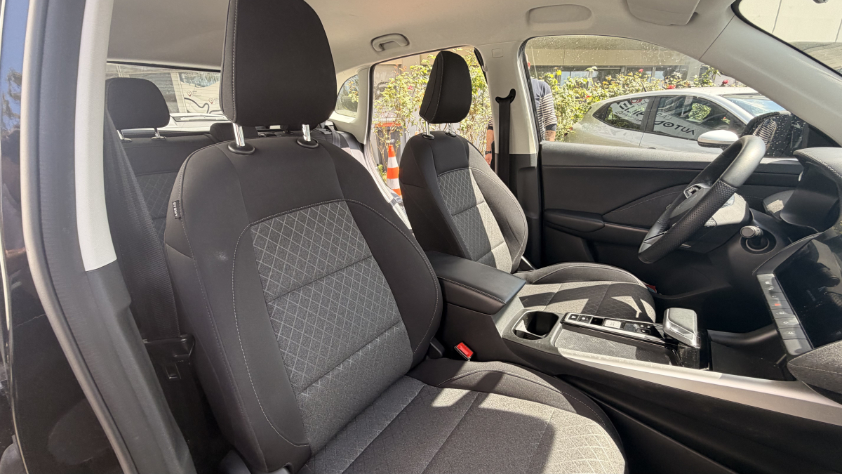 MG ZS — 11