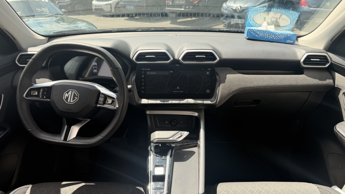 MG ZS — 18