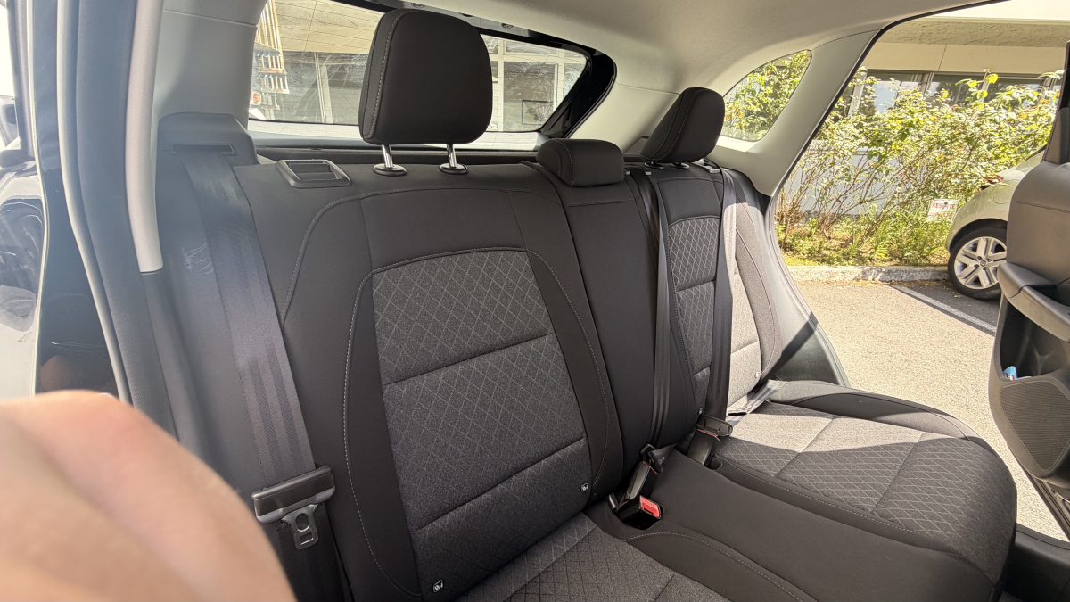 MG ZS — 15