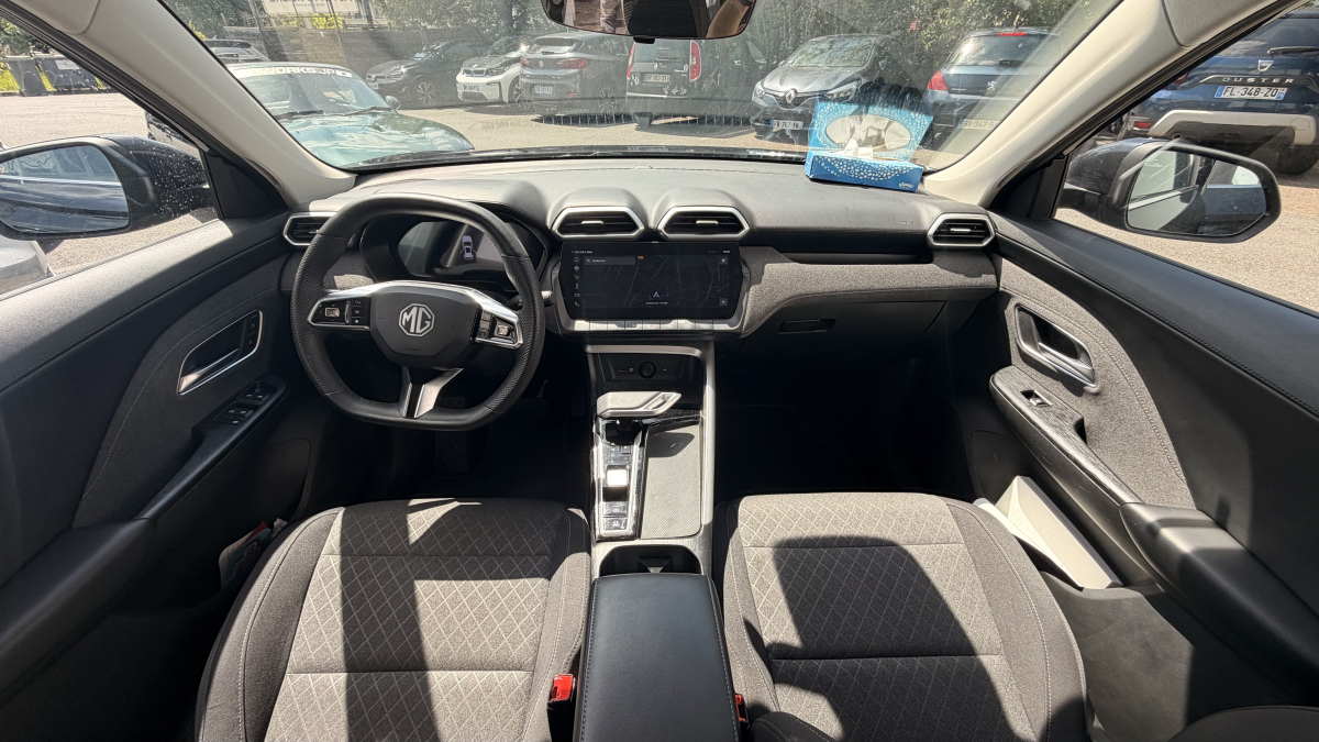 MG ZS — 17