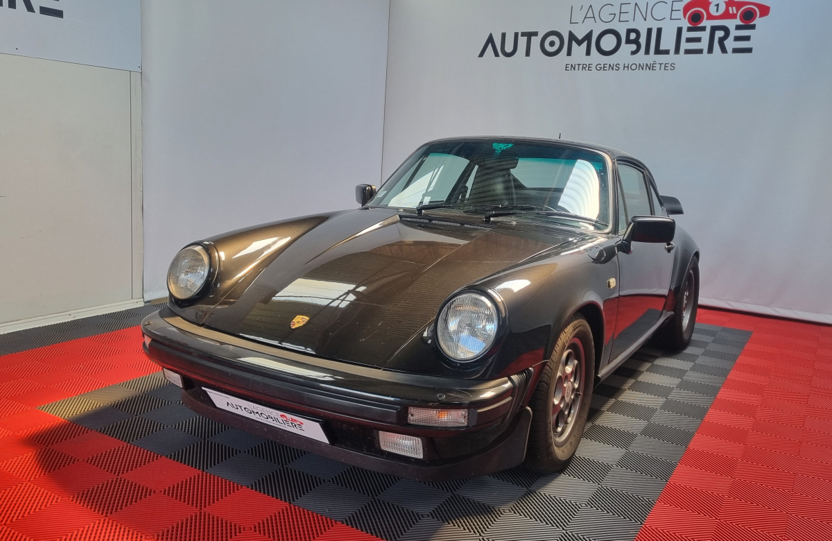 Porsche 911 — 9