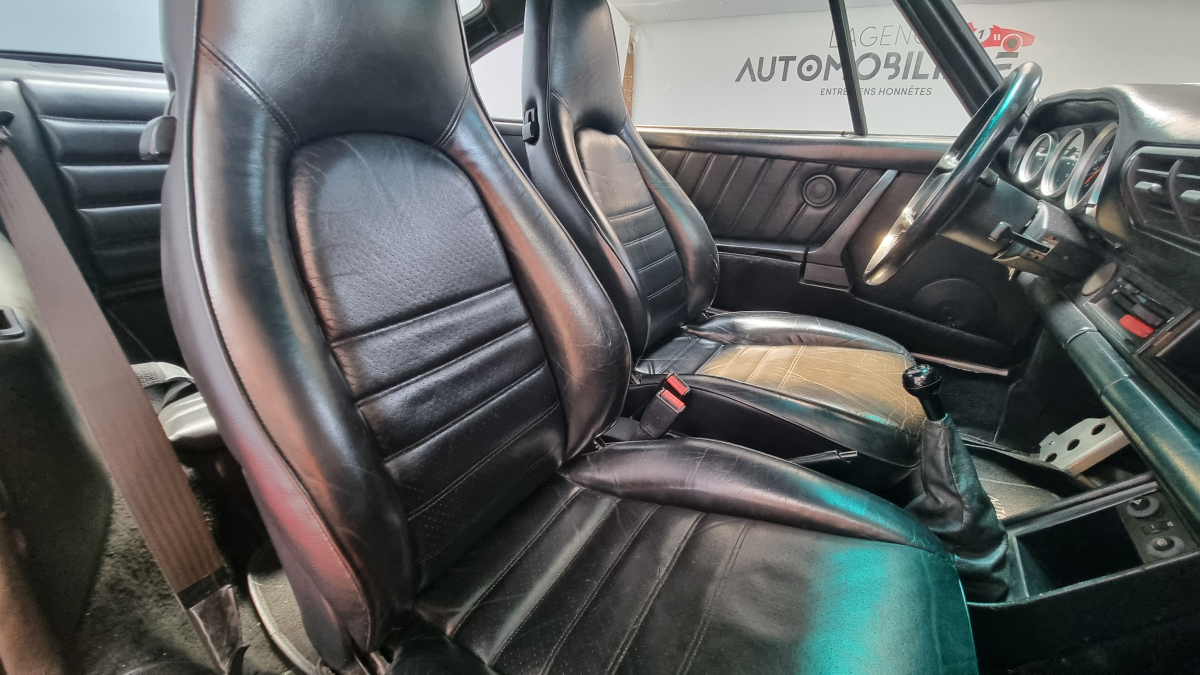 Porsche 911 — 16