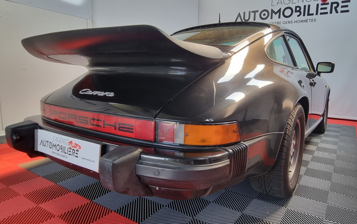 Porsche 911 — 28