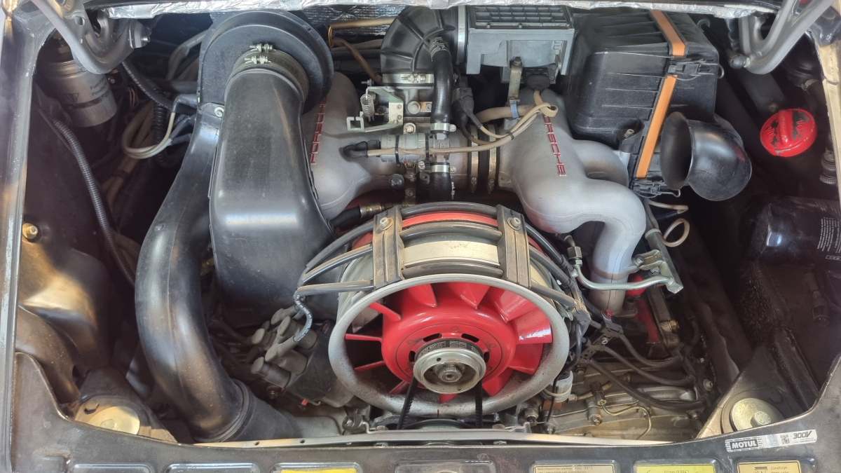 Porsche 911 — 12