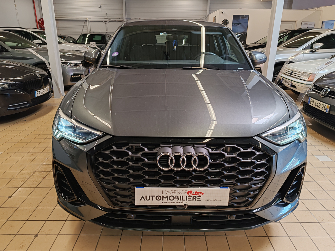 Audi Q3 — 2