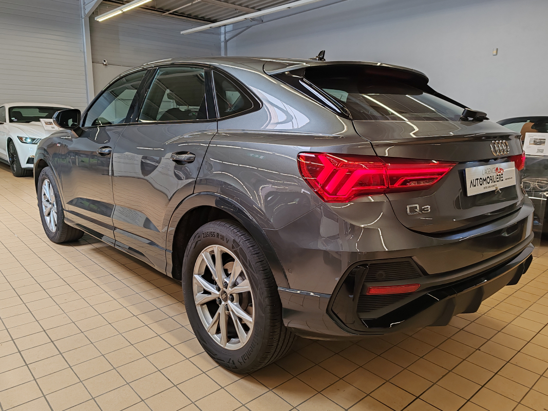 Audi Q3 — 8