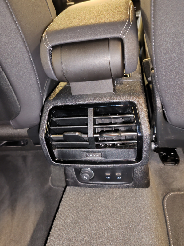 Audi Q3 — 28
