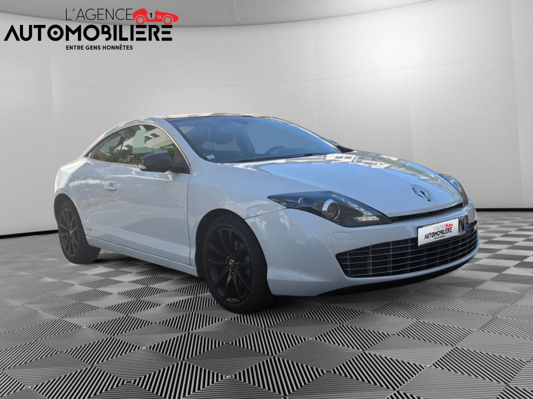 Renault Laguna Coupé — 4