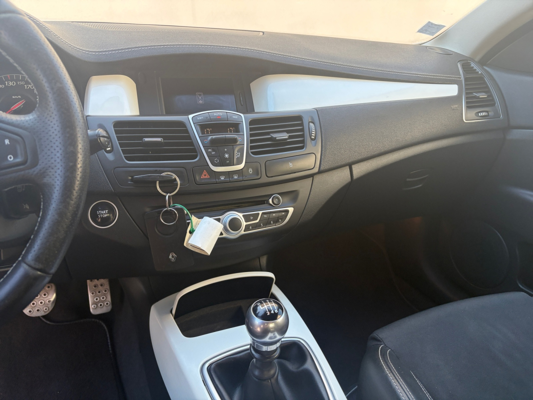 Renault Laguna Coupé — 15