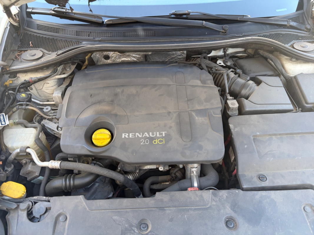 Renault Laguna Coupé — 20