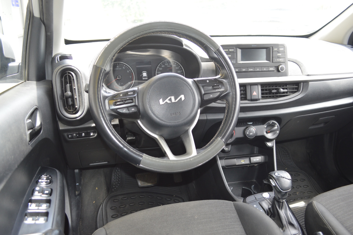 Kia Picanto — 12
