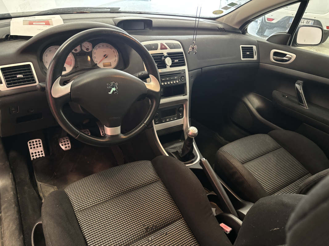 Peugeot 307 — 11