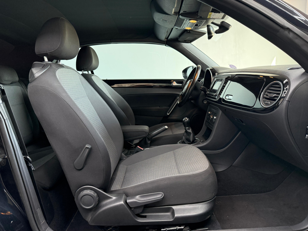 Volkswagen Beetle — 17