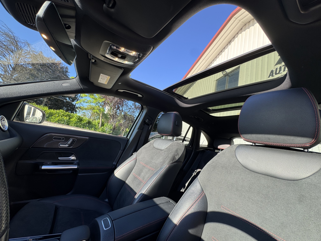 Mercedes Classe GLA — 12