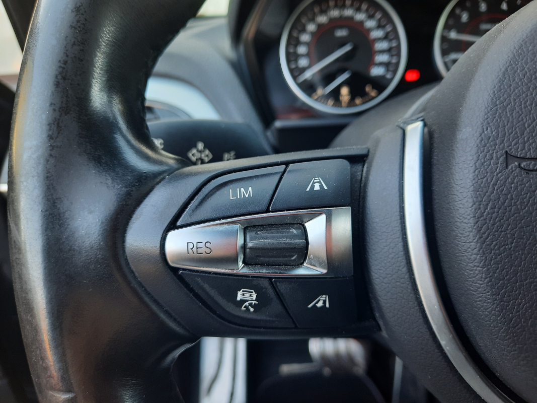 Bmw Série 1 — 15