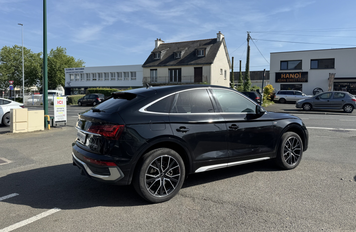 Audi Q5 Sportback — 6