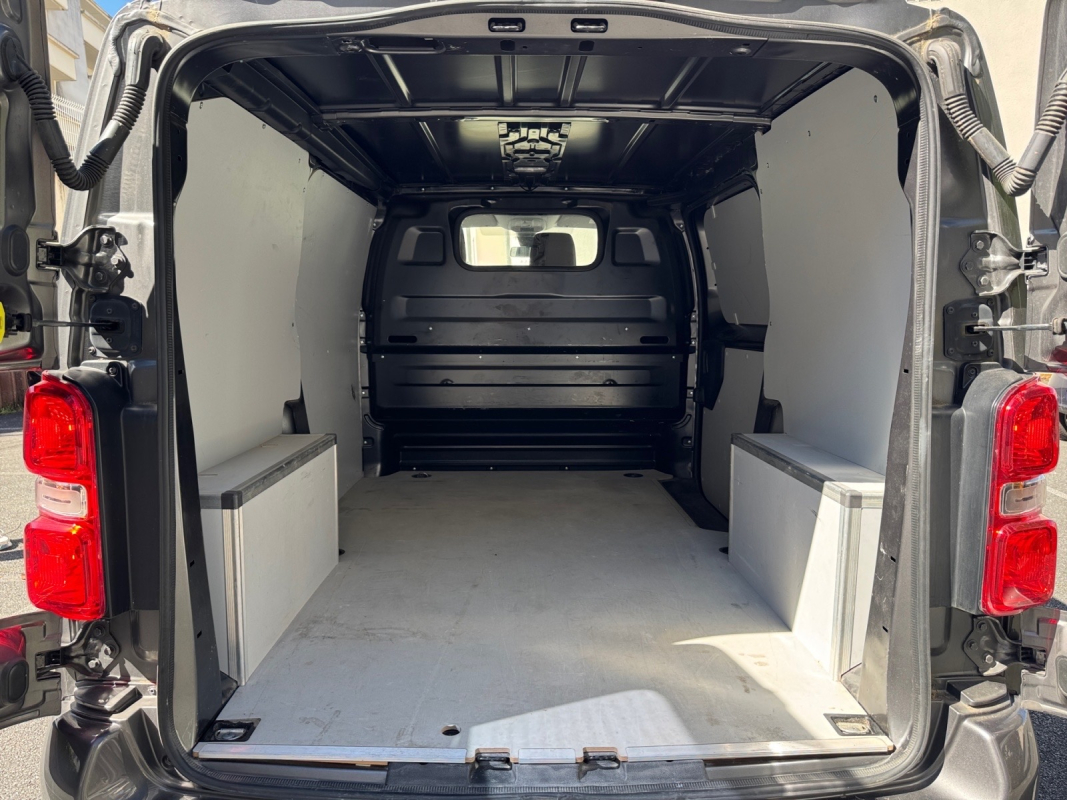 Citroen Jumpy — 18