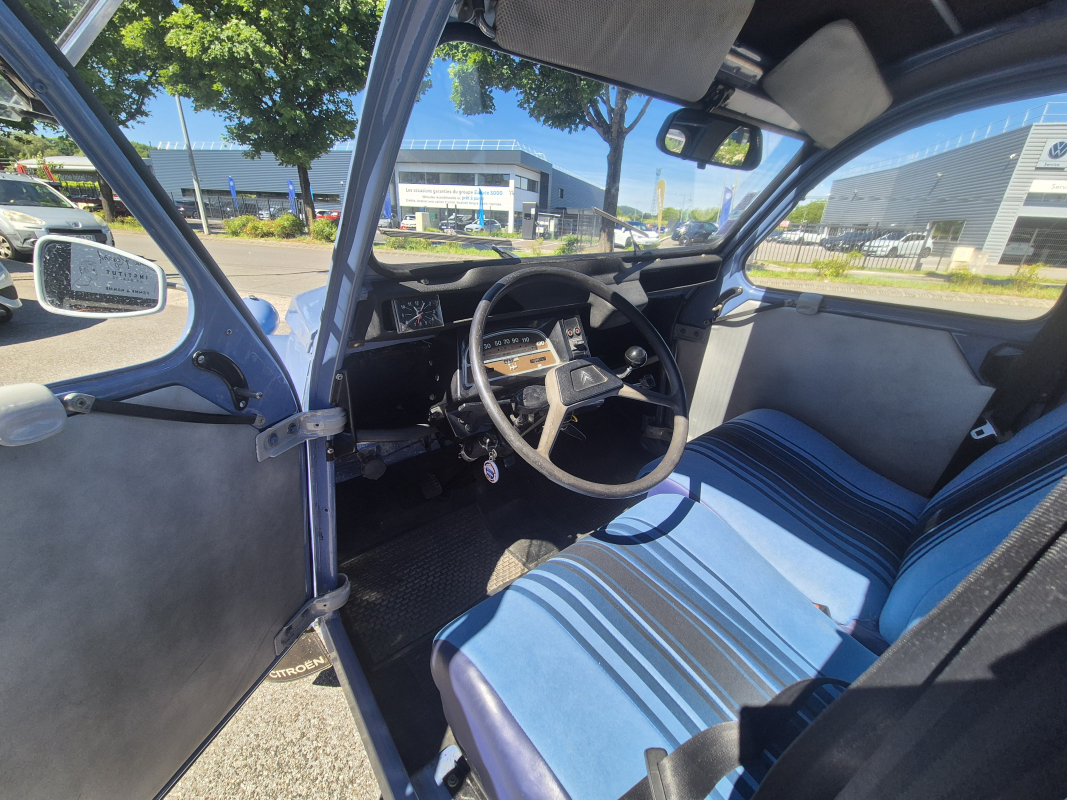 Citroen 2CV — 10
