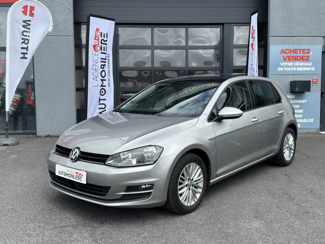 Volkswagen Golf — 3