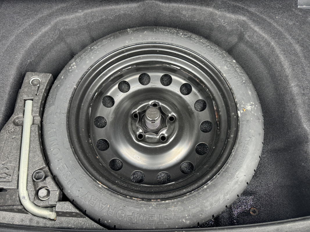 Volkswagen Golf — 14