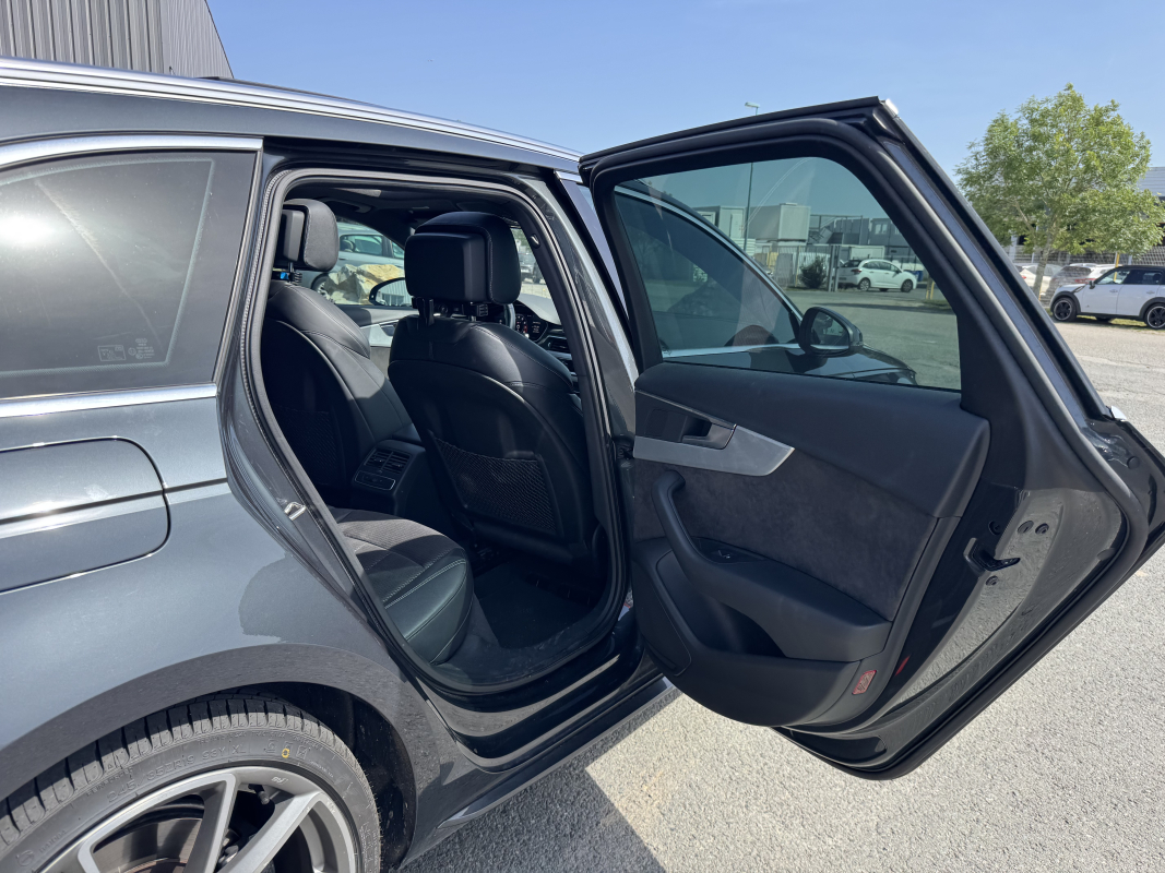 Audi S4 Avant — 28